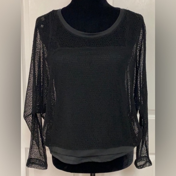 One7Six Black oversized Sweater w/ camisole - Size medium - Picture 2 of 12